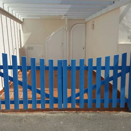 Vila Solares La Oliva