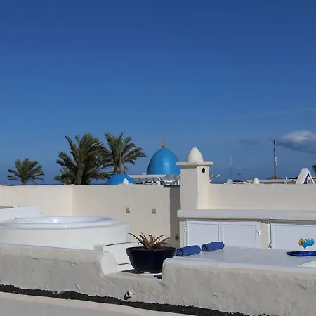 Vila Solares *